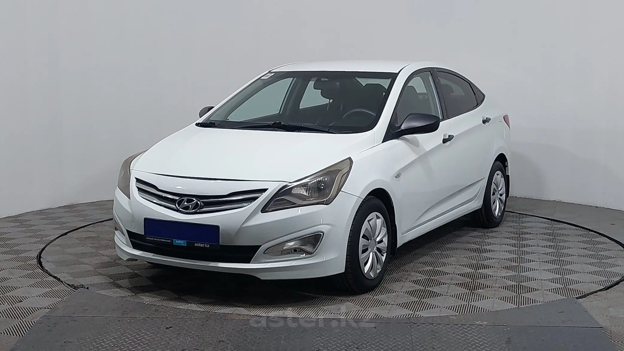 Hyundai Accent 2014