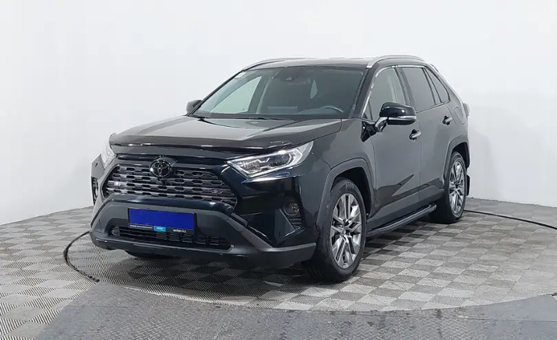 Toyota RAV4 2020 года за 12 500 000 тг. в Астана