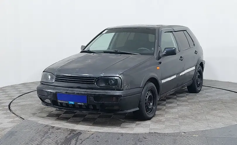 Volkswagen Golf 1993 года за 1 010 000 тг. в Астана