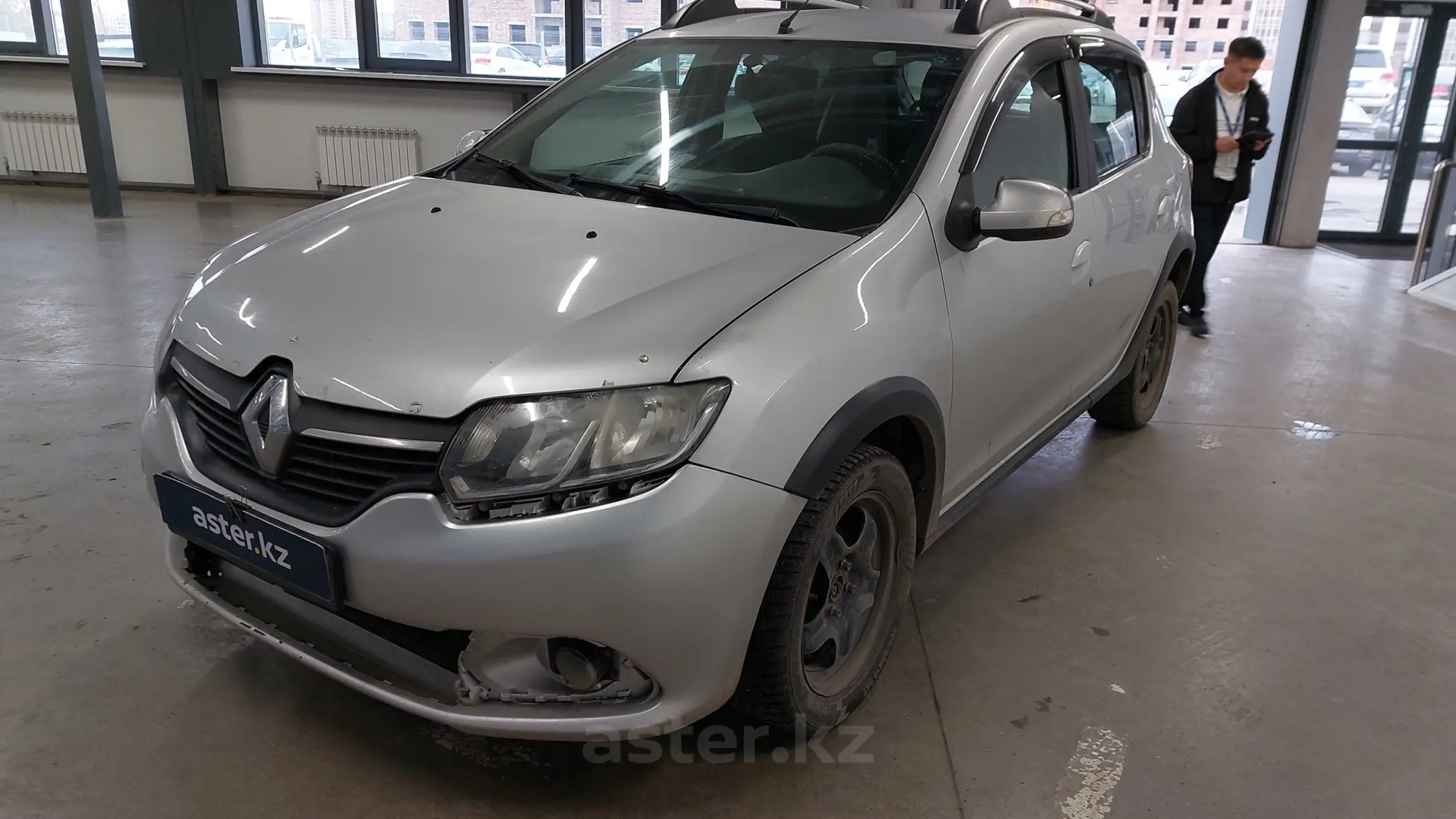 Renault Sandero 2015