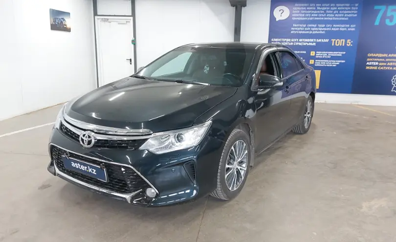 Toyota Camry 2015 года за 10 000 000 тг. в Астана