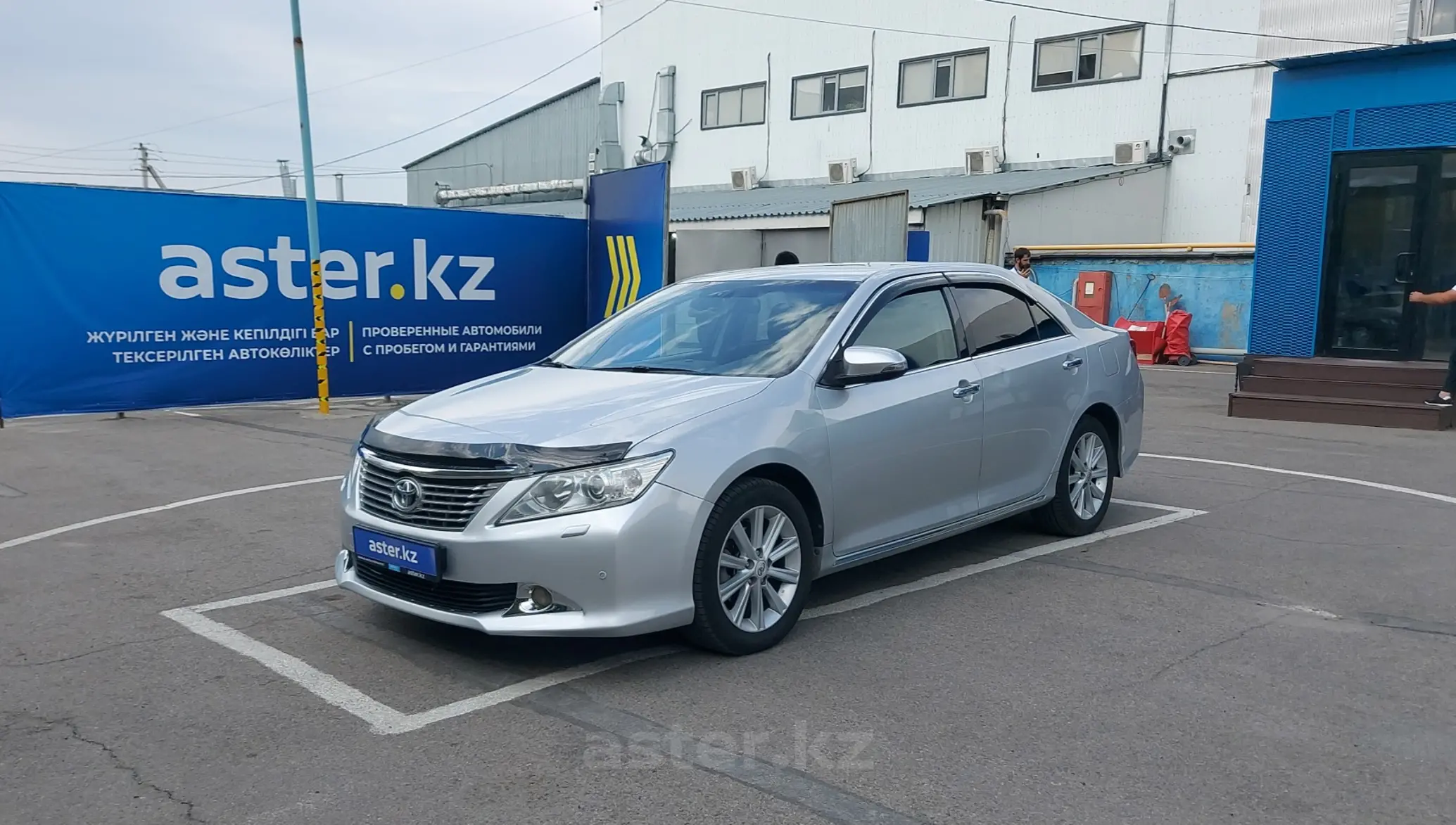 Toyota Camry 2011