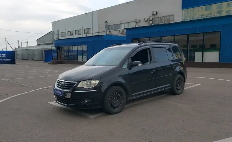 Volkswagen Touran 2004 года за 3 400 000 тг. в Алматы