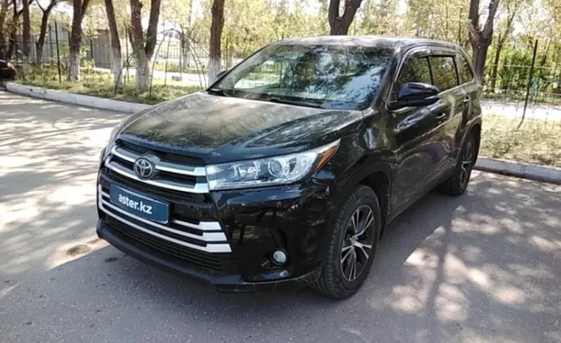 Toyota Highlander 2019 года за 14 700 000 тг. в Актобе