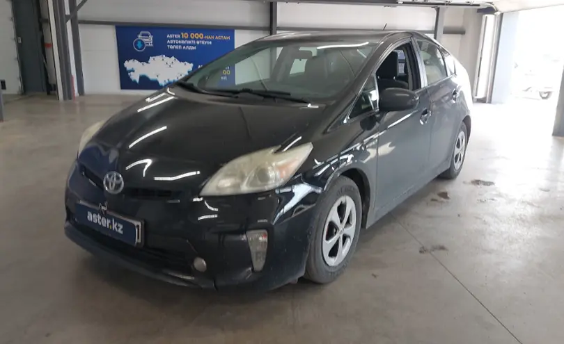 Toyota Prius 2012 года за 7 500 000 тг. в Астана