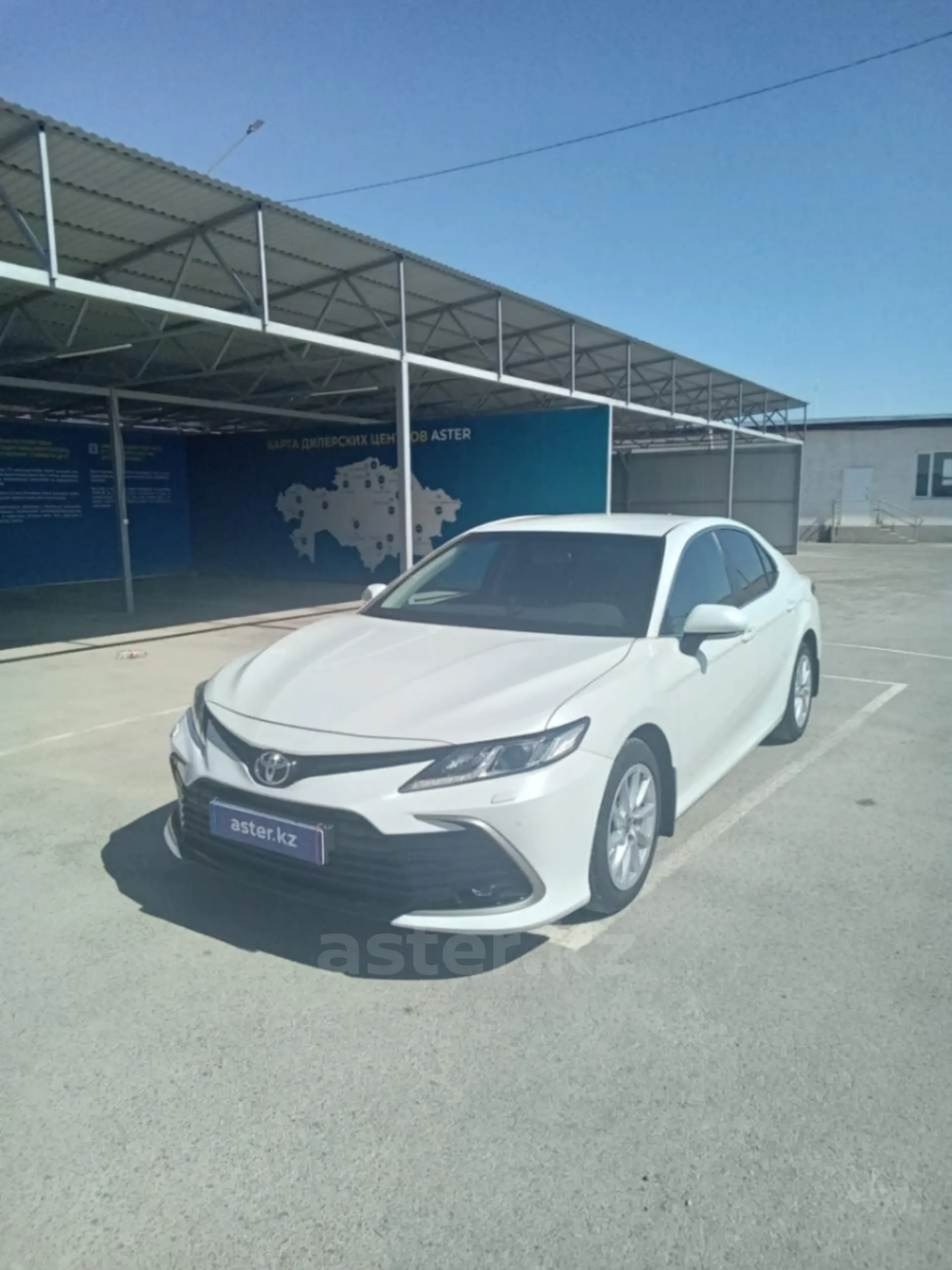 Toyota Camry 2021