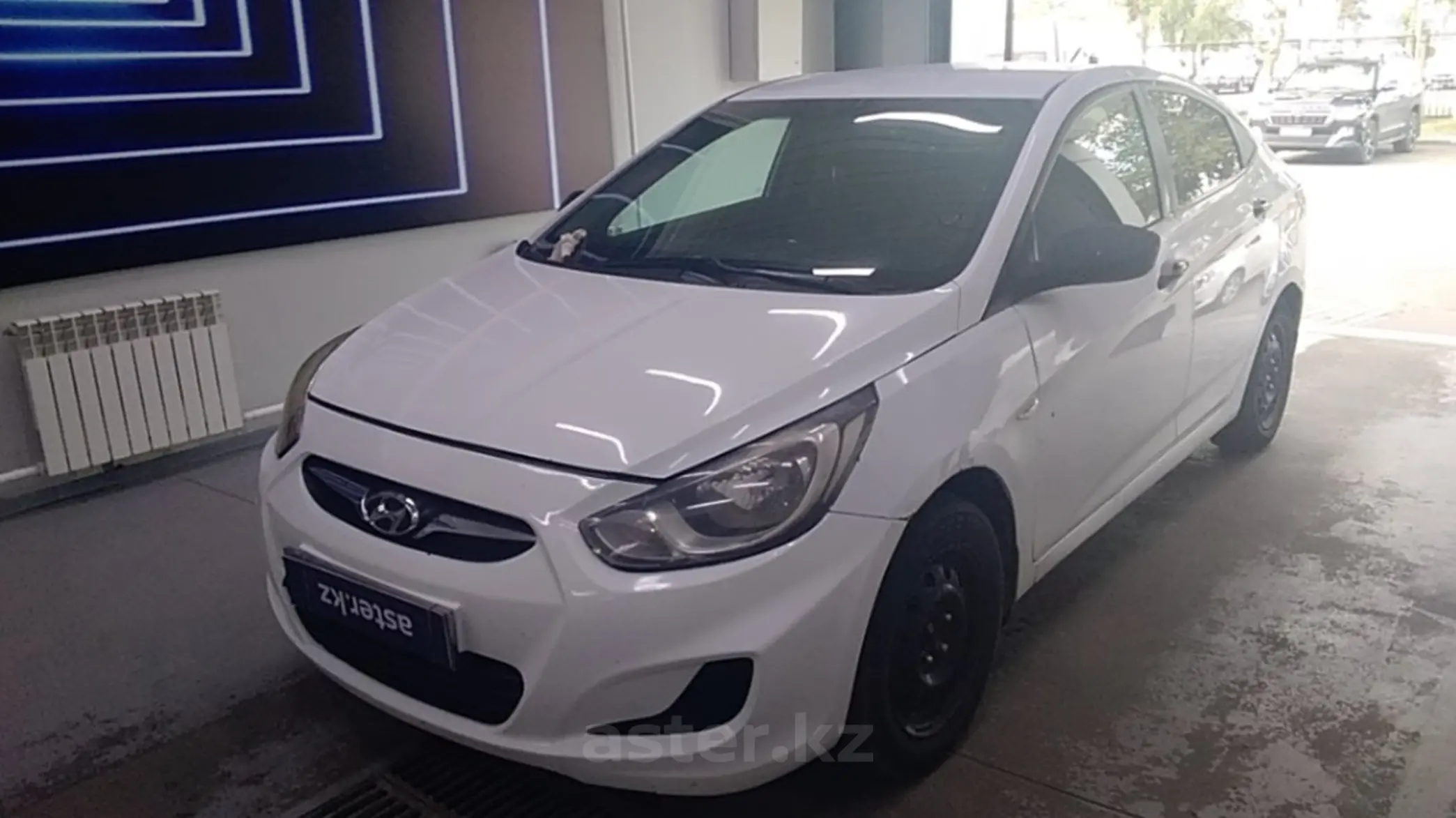 Hyundai Accent 2013