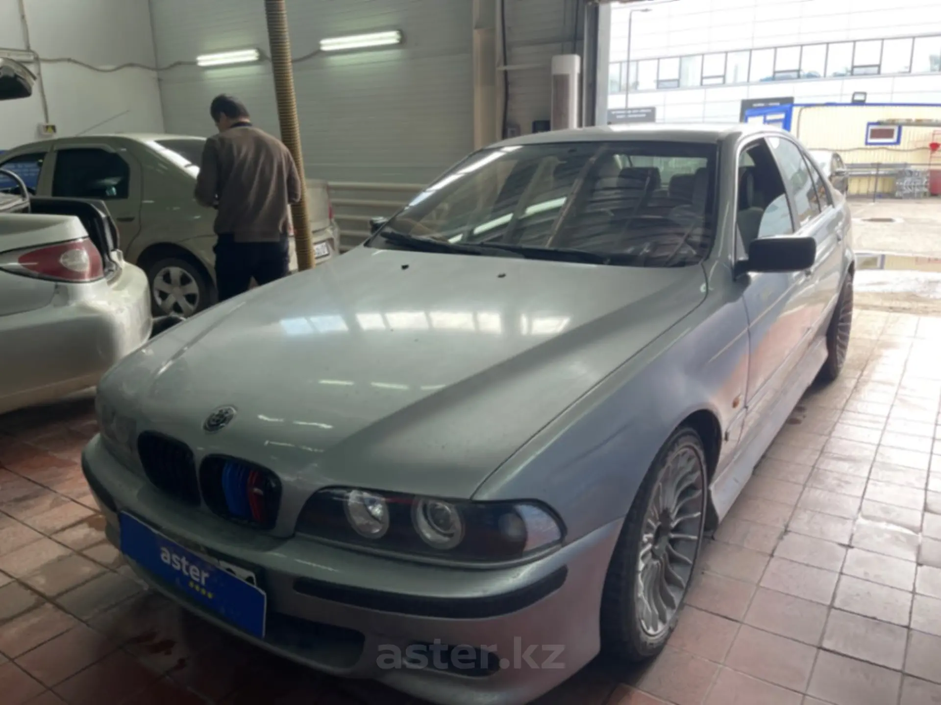 BMW 5 серии 1998