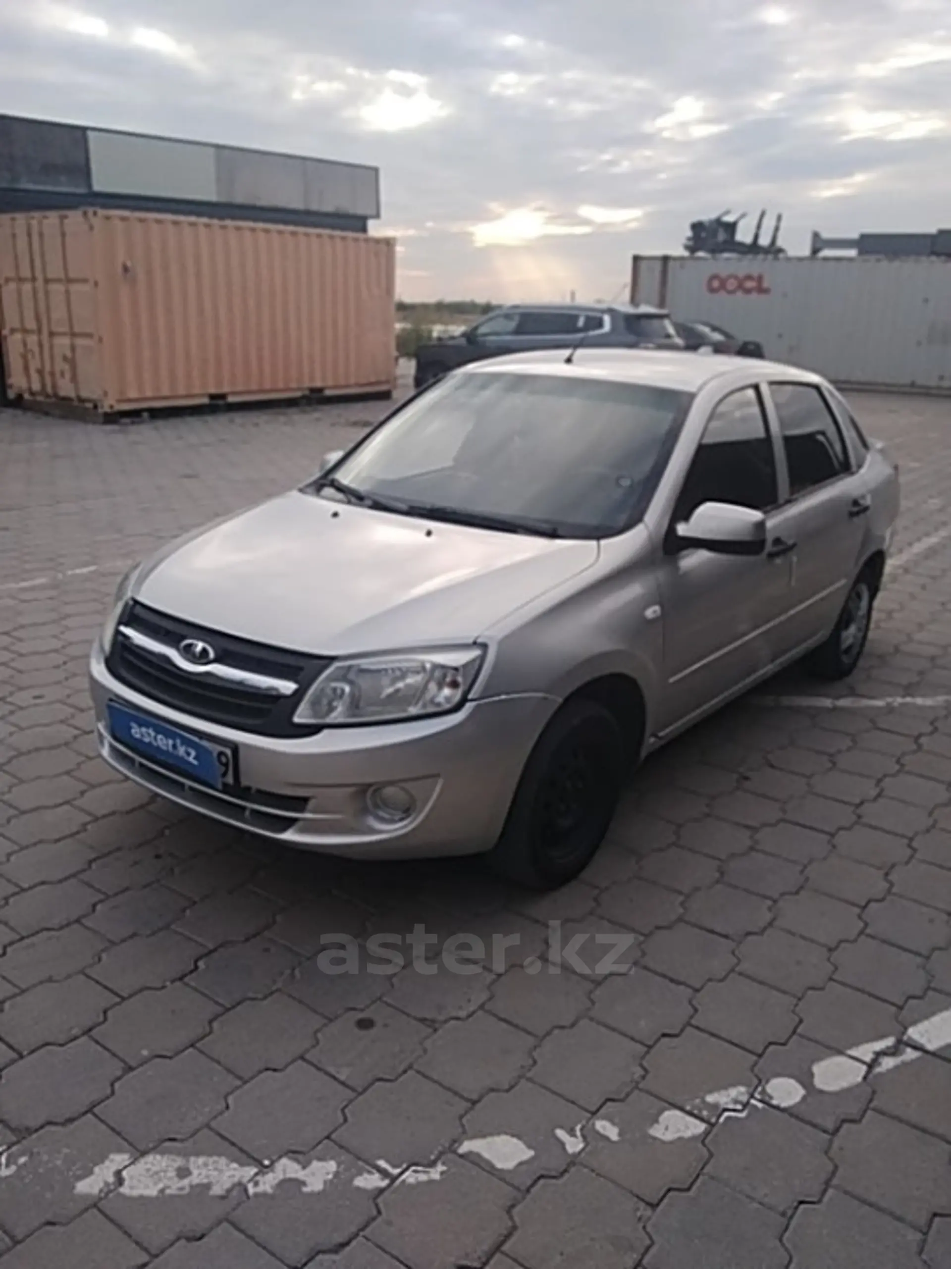 LADA (ВАЗ) Granta 2012