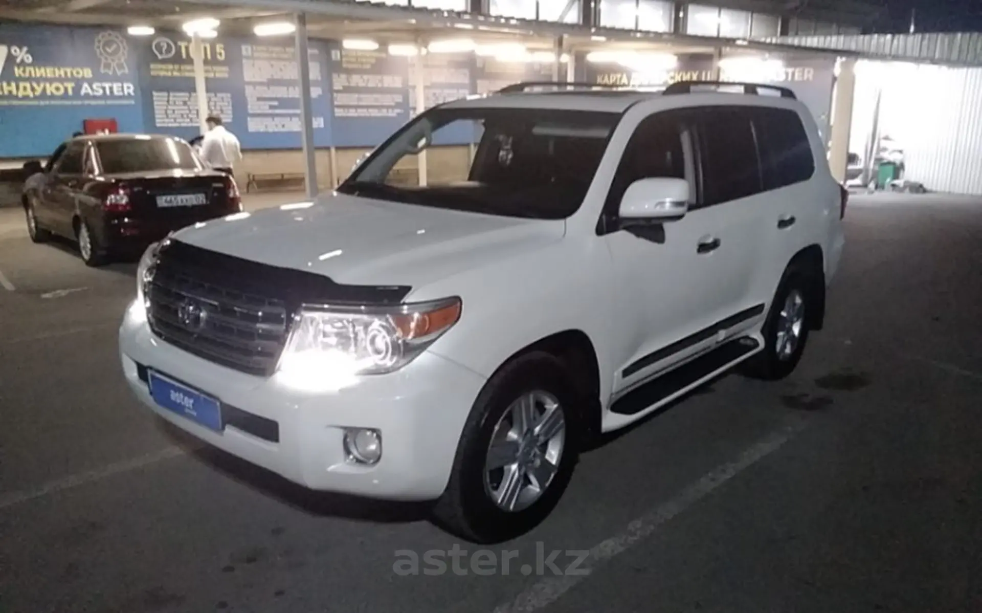 Toyota Land Cruiser 2014