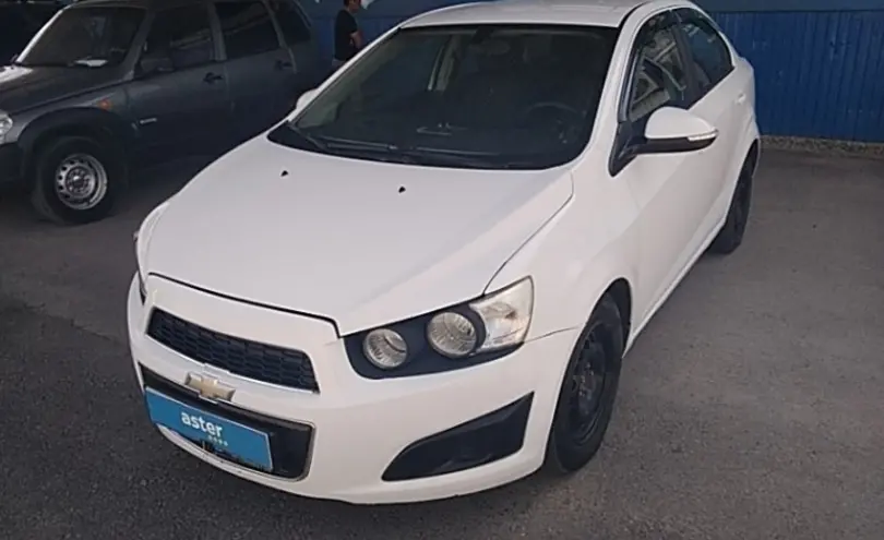 Chevrolet Aveo 2014 года за 3 000 000 тг. в Атырау