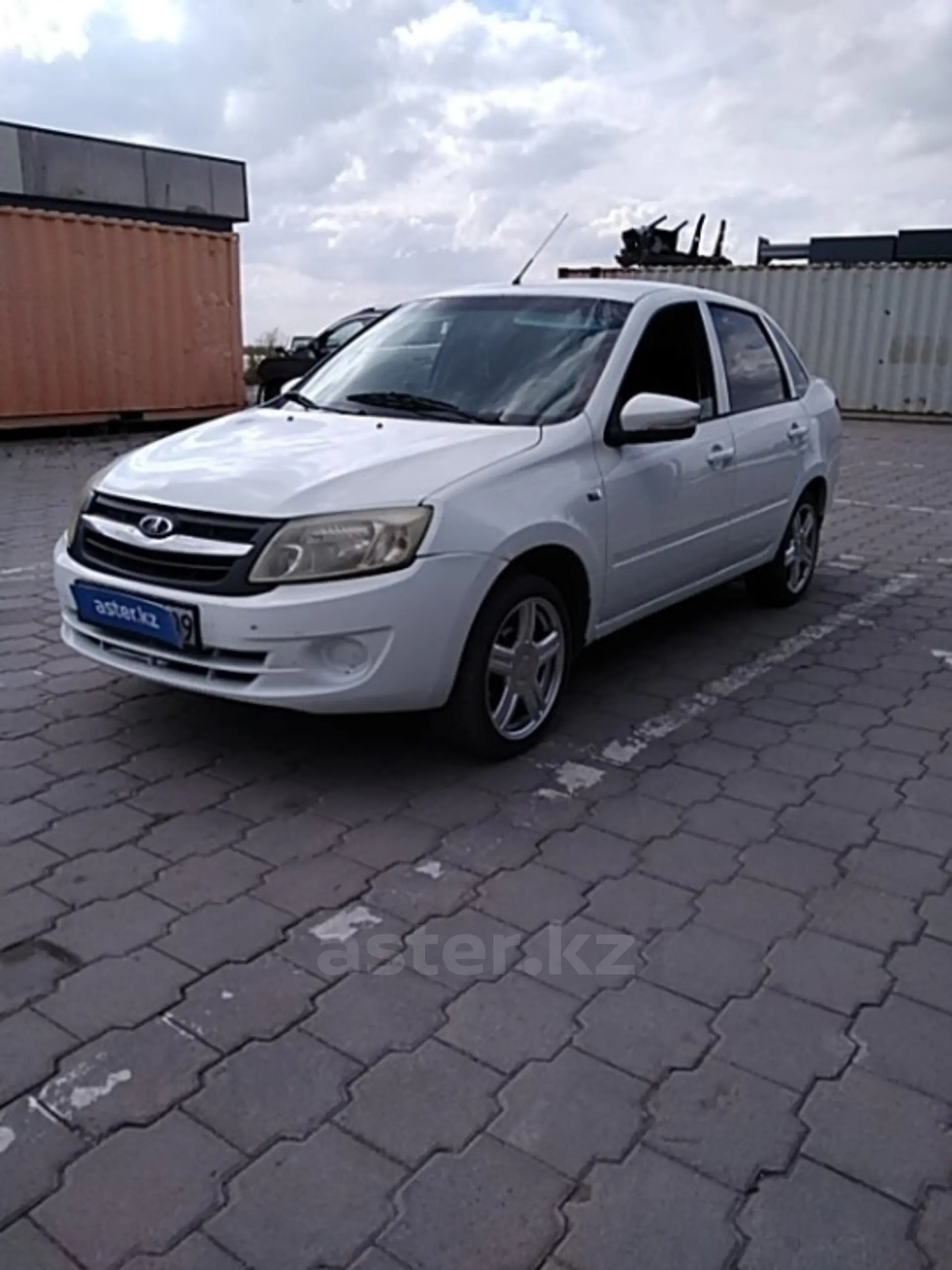 LADA (ВАЗ) Granta 2014