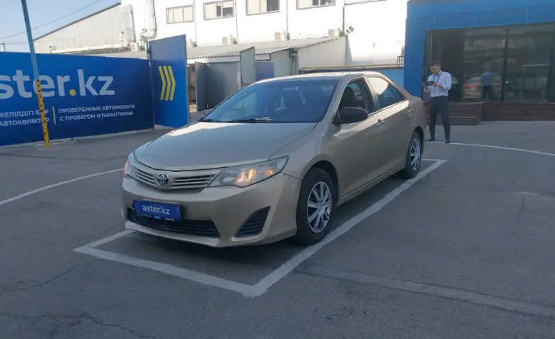 Toyota Camry 2014 года за 5 500 000 тг. в Алматы