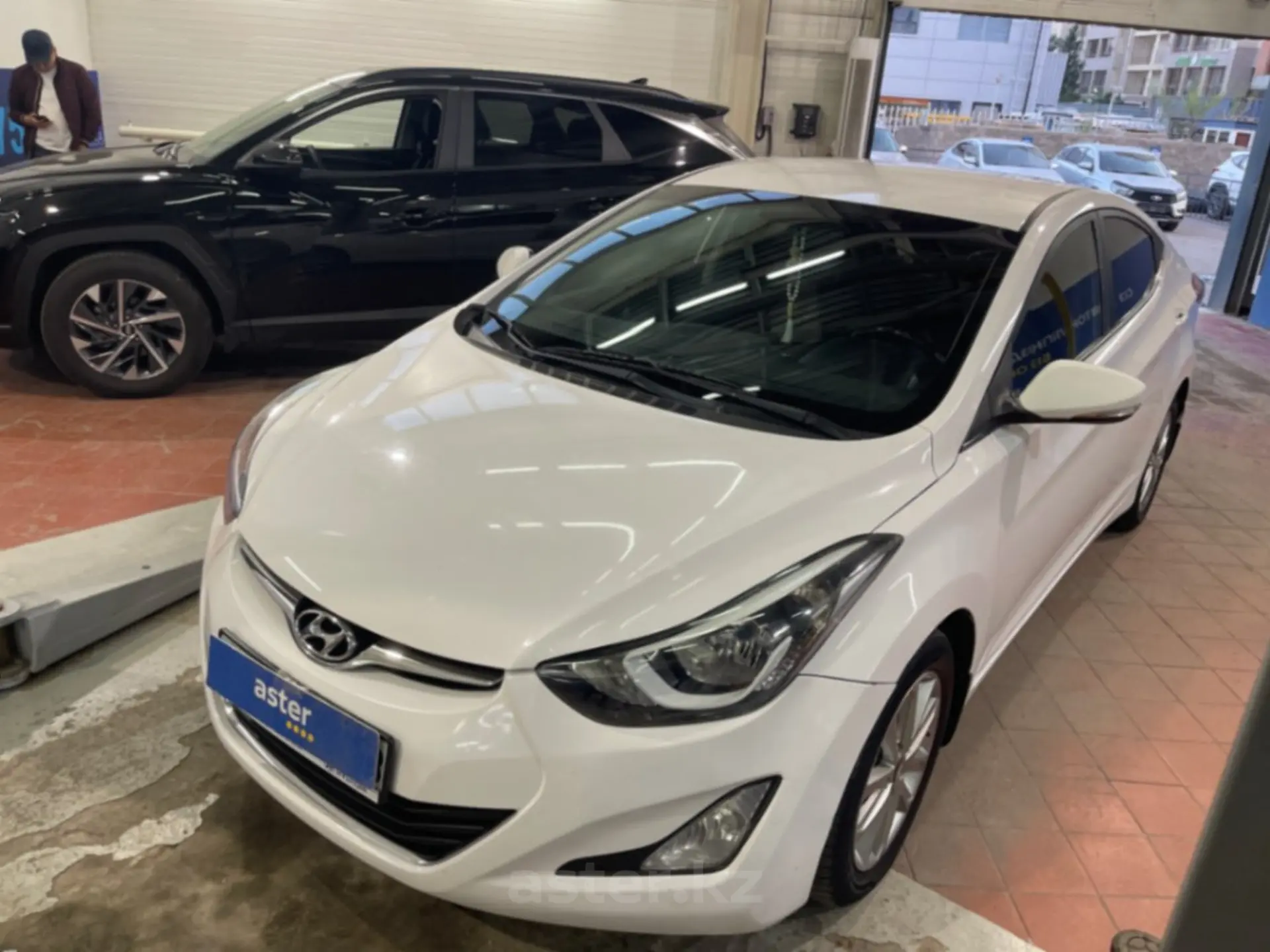 Hyundai Elantra 2014