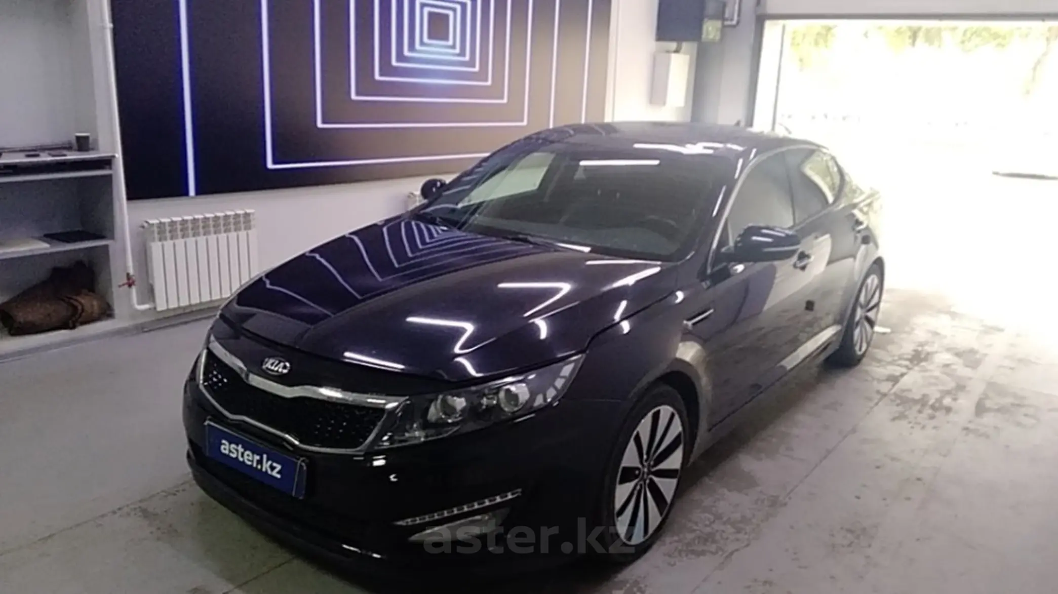 Kia K5 2011