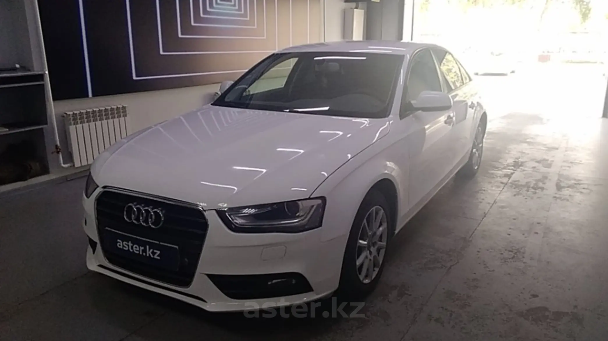 Audi A4 2014