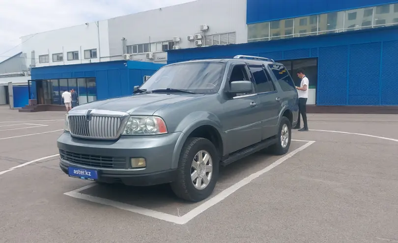 Lincoln Navigator 2005 года за 5 000 000 тг. в Алматы