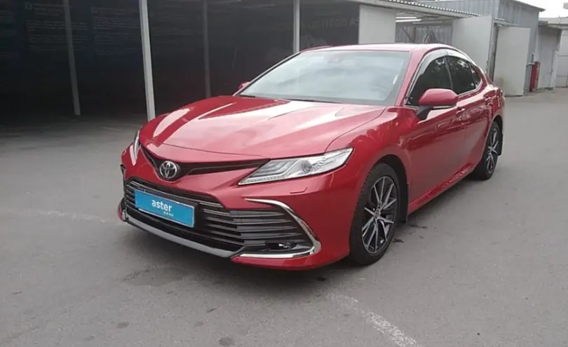 Toyota Camry 2021 года за 15 500 000 тг. в Алматы