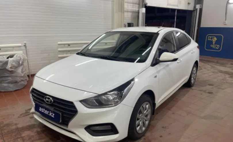 Hyundai Accent 2019 года за 7 500 000 тг. в Астана