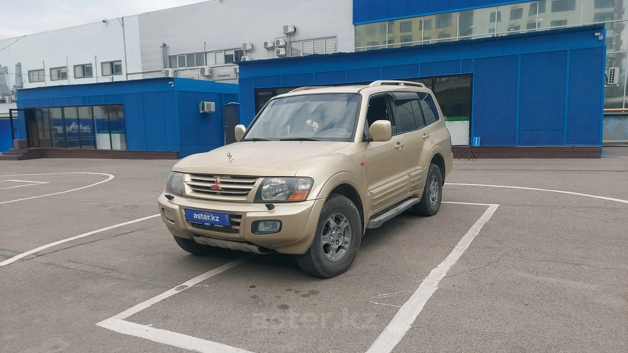 Mitsubishi Pajero 2002