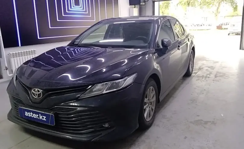 Toyota Camry 2019 года за 12 500 000 тг. в Павлодар