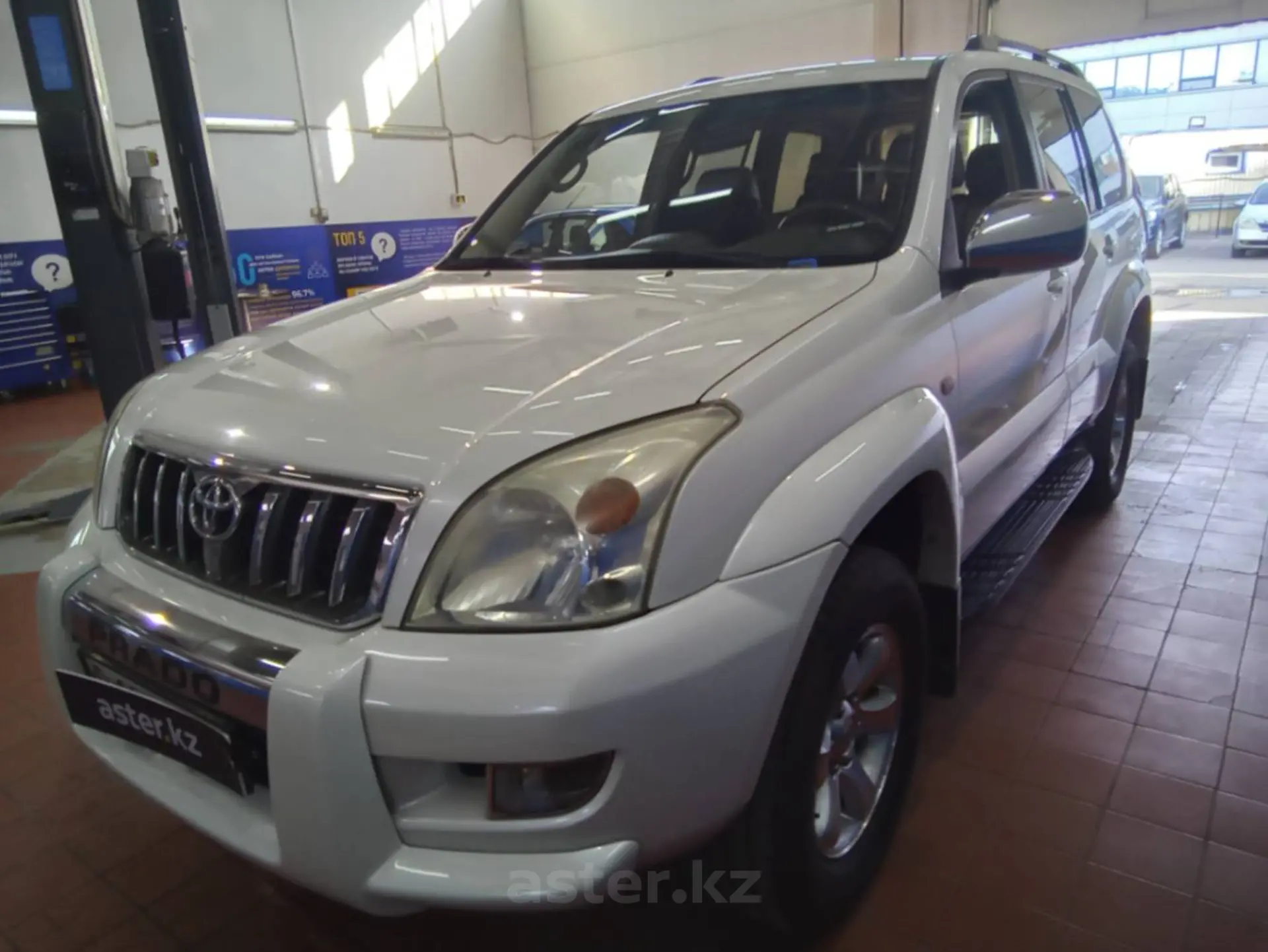 Toyota Land Cruiser Prado 2005