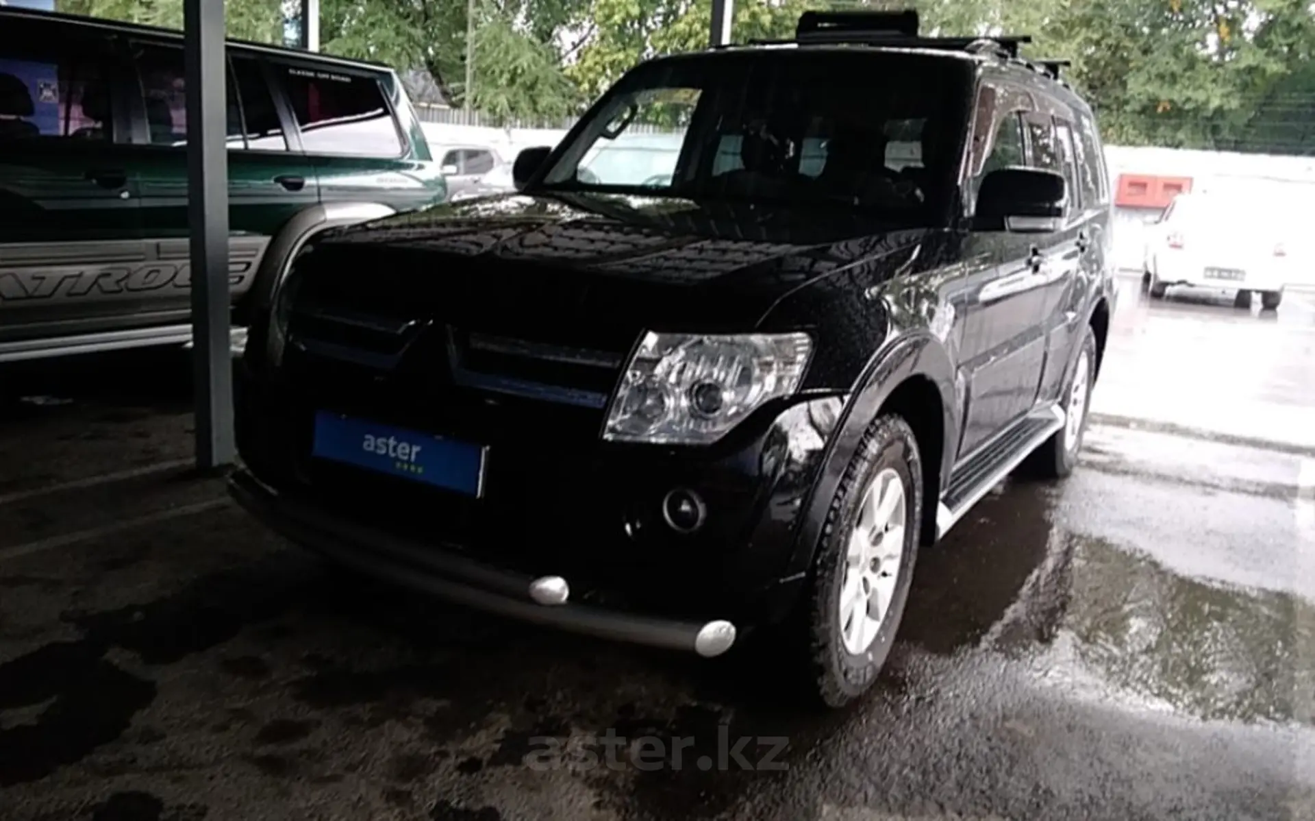 Mitsubishi Pajero 2011