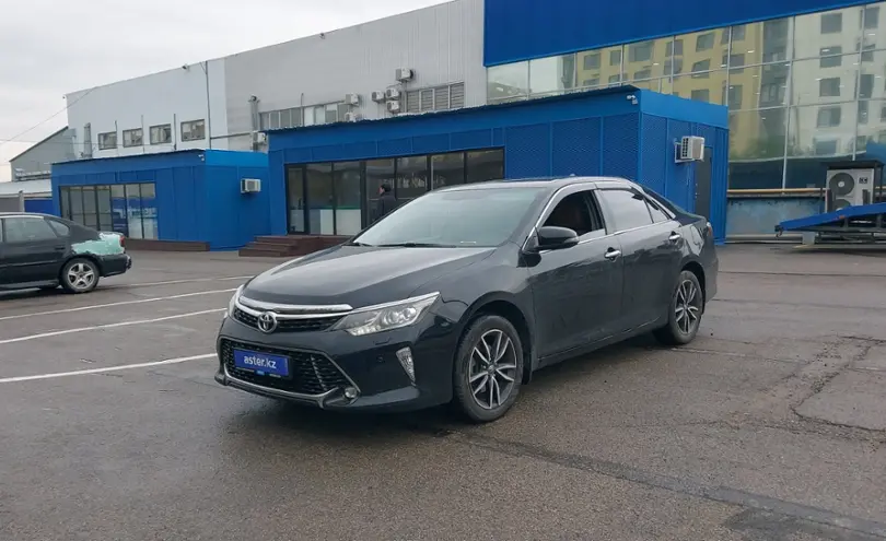 Toyota Camry 2017 года за 12 500 000 тг. в Алматы