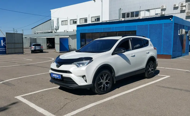 Toyota RAV4 2019 года за 14 000 000 тг. в Алматы