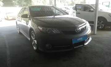 Toyota Camry 2013 года за 10 000 000 тг. в Алматы фото 3