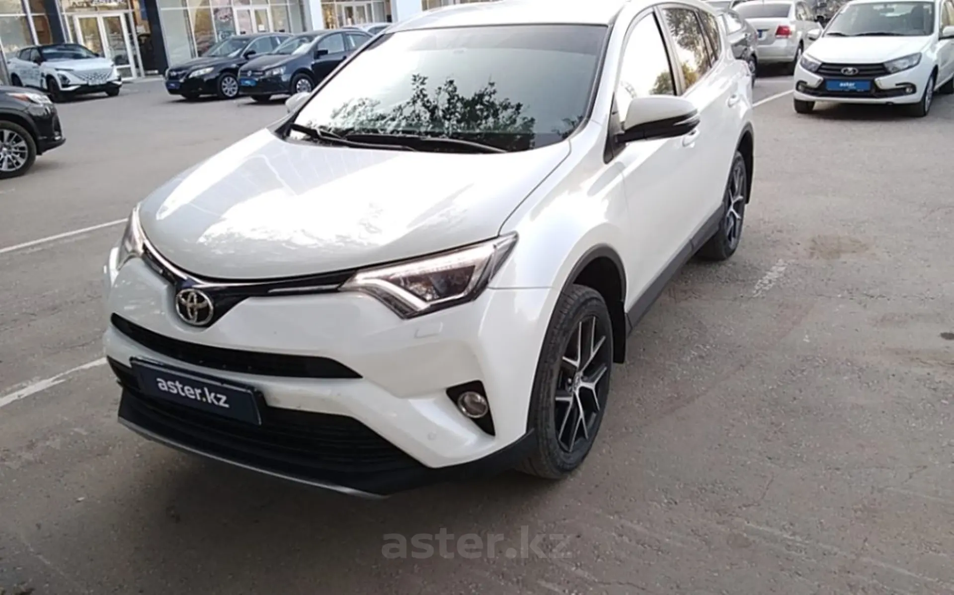 Toyota RAV4 2016