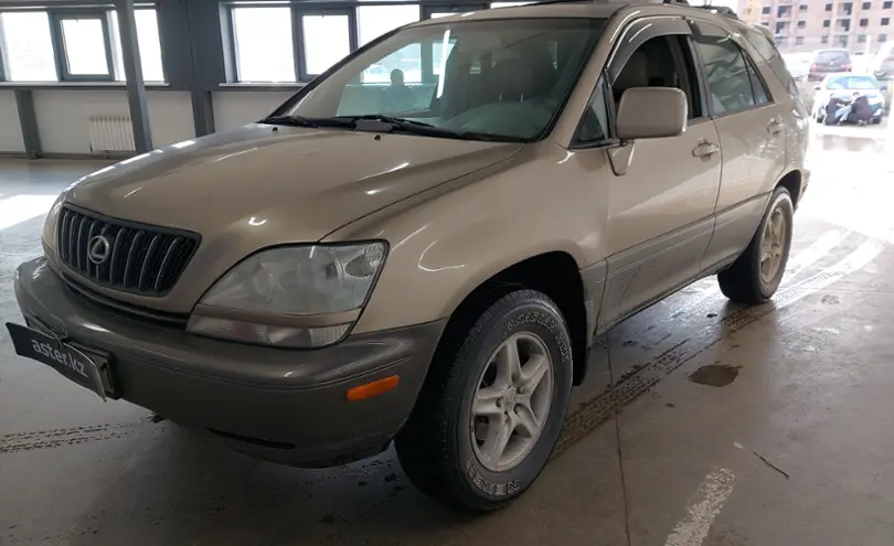 Lexus RX 2001 года за 5 000 000 тг. в Астана