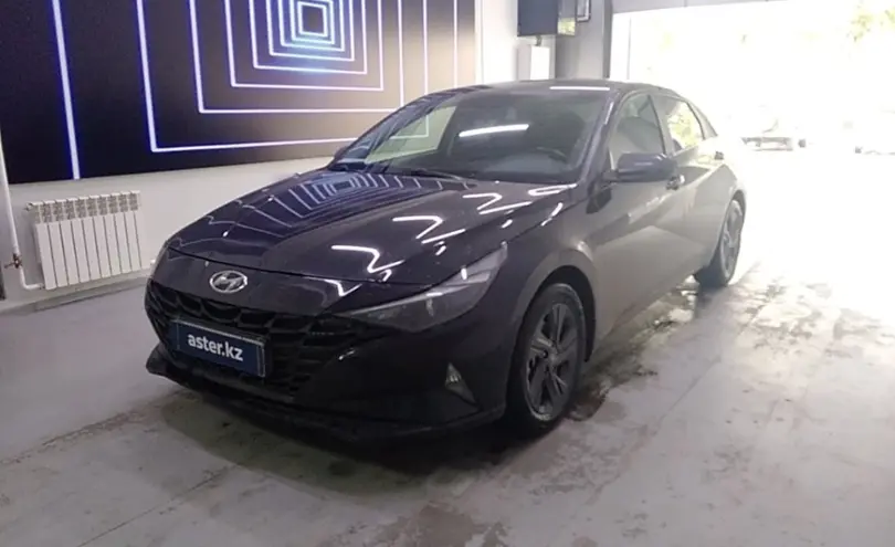 Hyundai Elantra 2020 года за 9 500 000 тг. в Павлодар