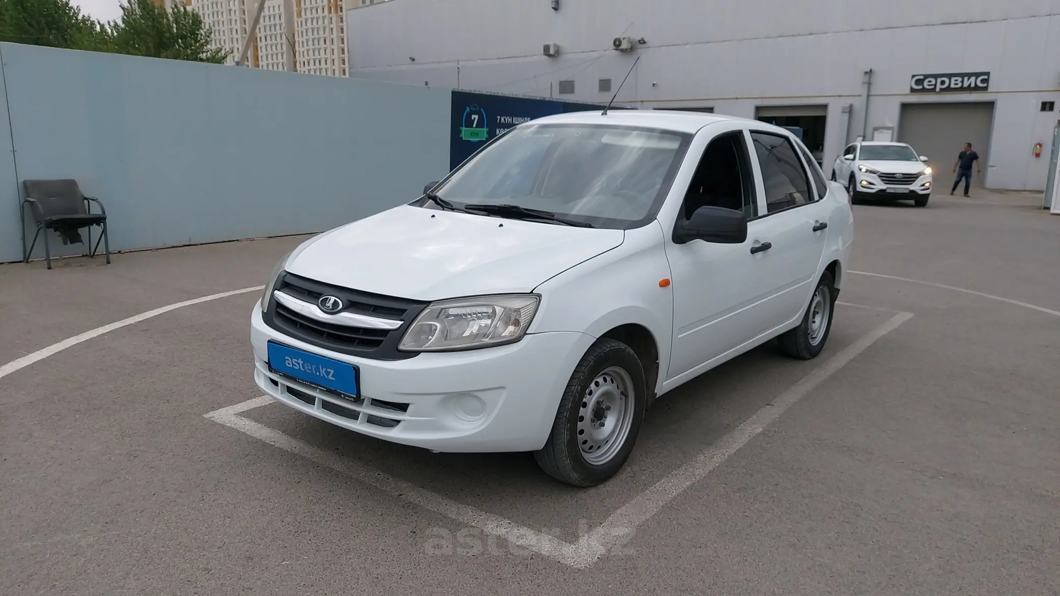 LADA (ВАЗ) Granta 2013