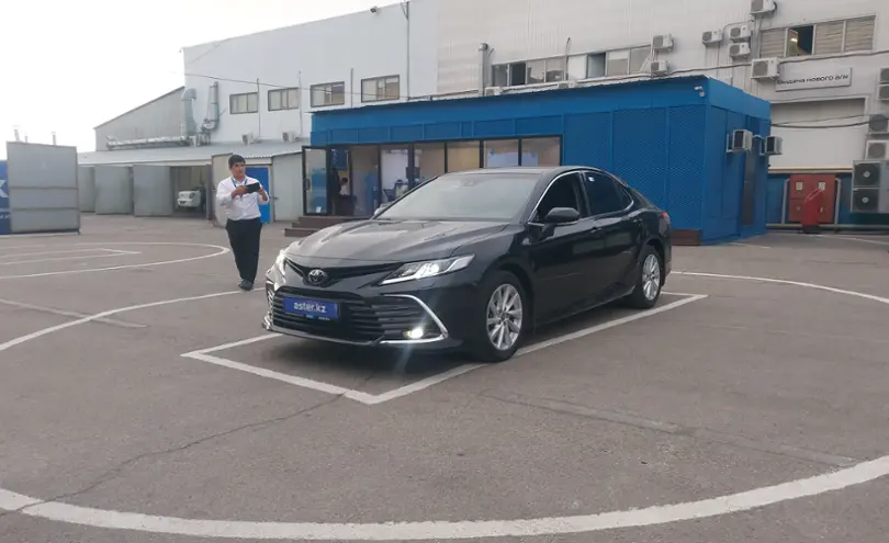 Toyota Camry 2023 года за 17 000 000 тг. в Алматы