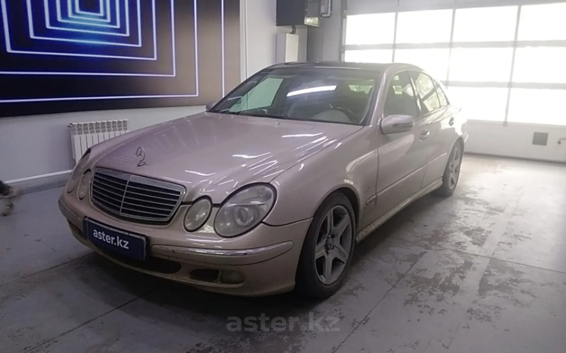 Mercedes-Benz E-Класс 2003