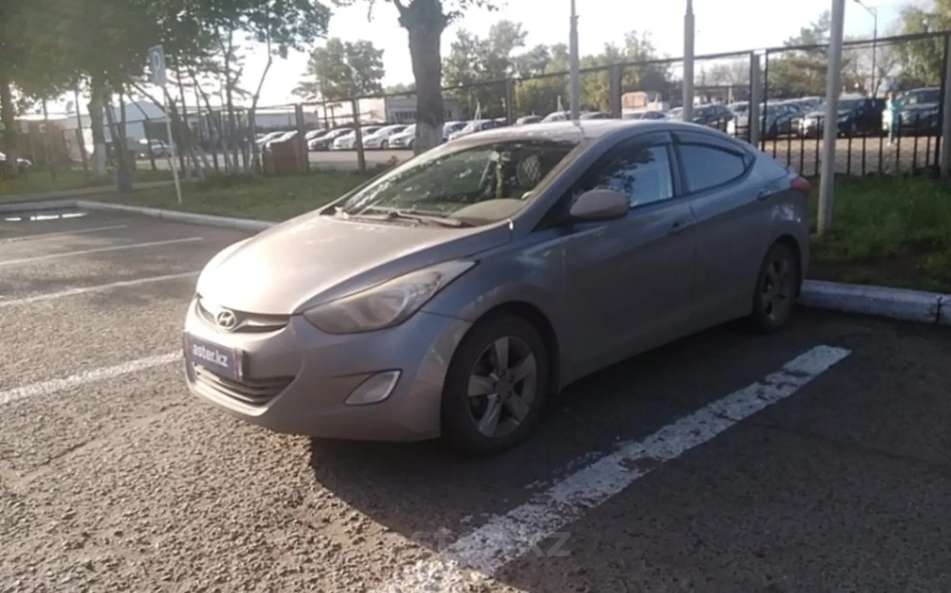 Hyundai Elantra 2013