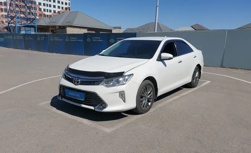 Toyota Camry 2017 года за 12 000 000 тг. в Шымкент