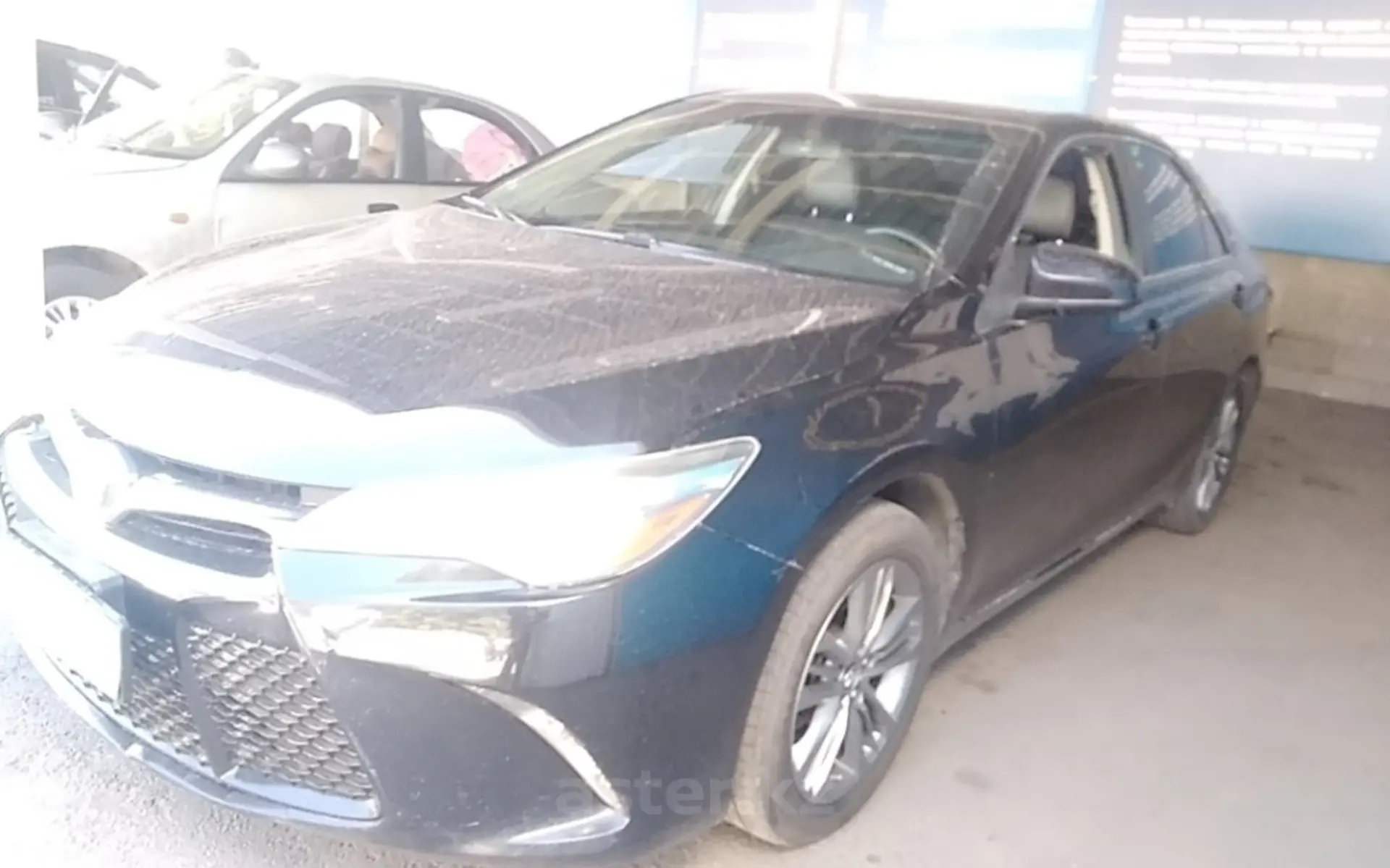 Toyota Camry 2016