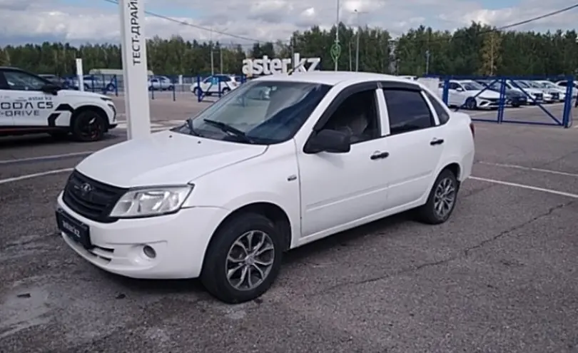 LADA (ВАЗ) Granta 2014 года за 2 000 000 тг. в Усть-Каменогорск