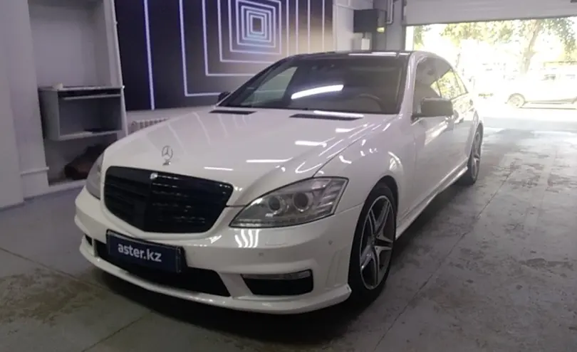 Mercedes-Benz S-Класс 2006 года за 7 500 000 тг. в Павлодар