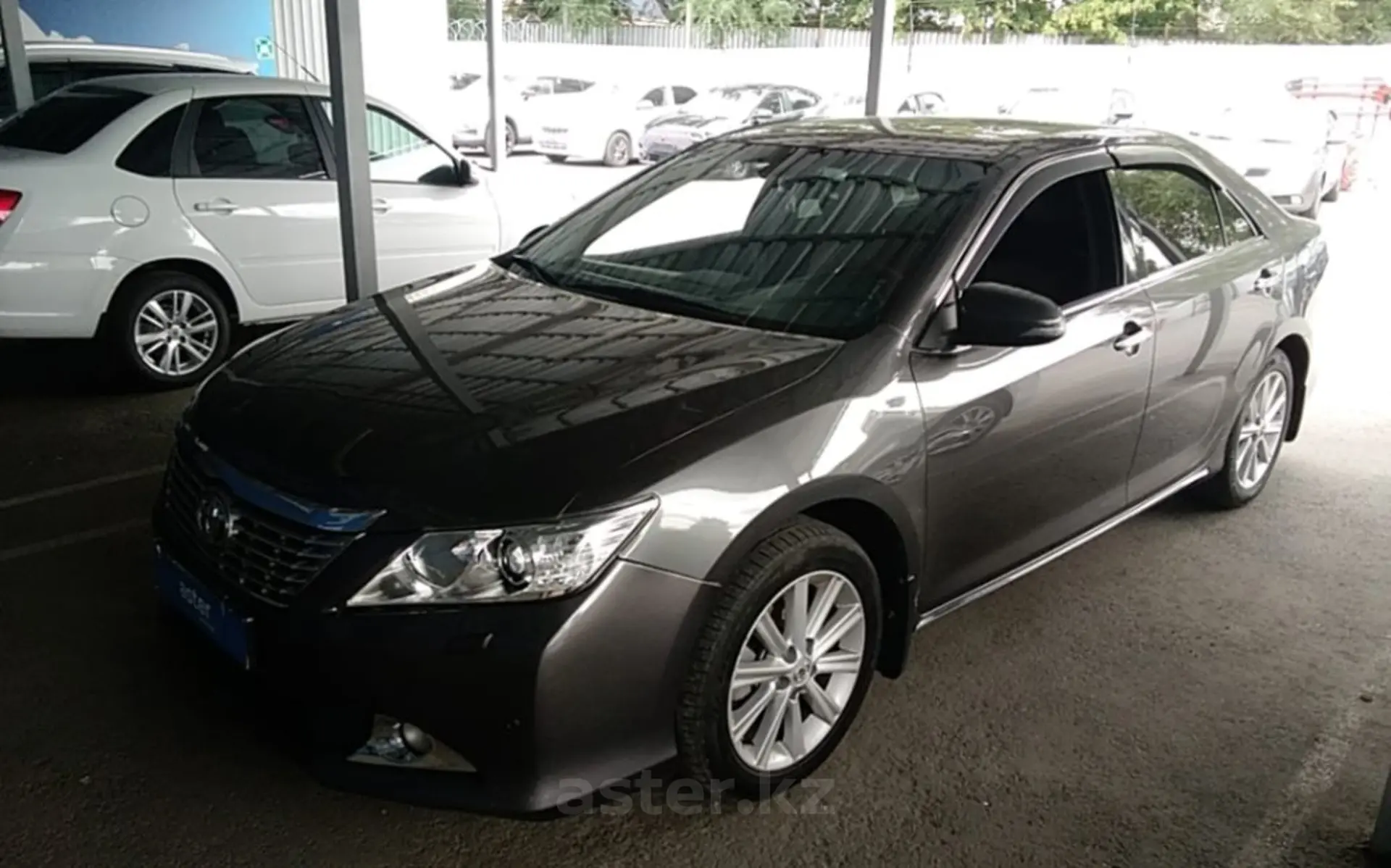 Toyota Camry 2012