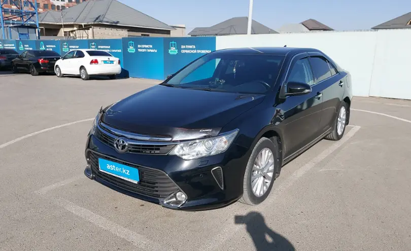 Toyota Camry 2015 года за 11 500 000 тг. в Шымкент