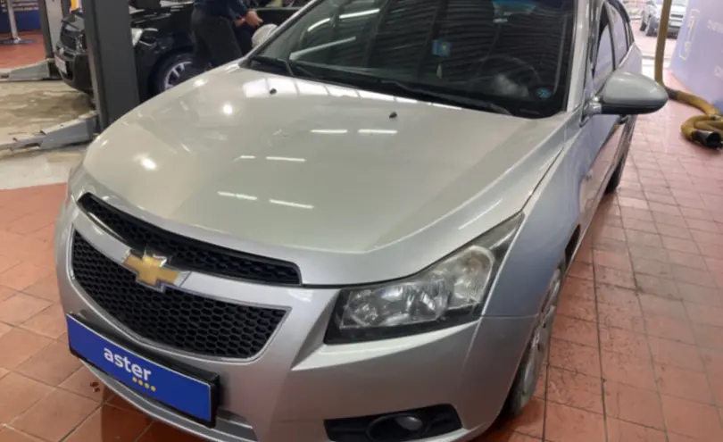 Chevrolet Cruze 2011 года за 3 500 000 тг. в Астана