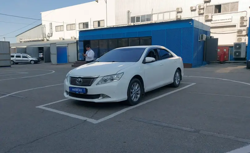 Toyota Camry 2014 года за 8 000 000 тг. в Алматы