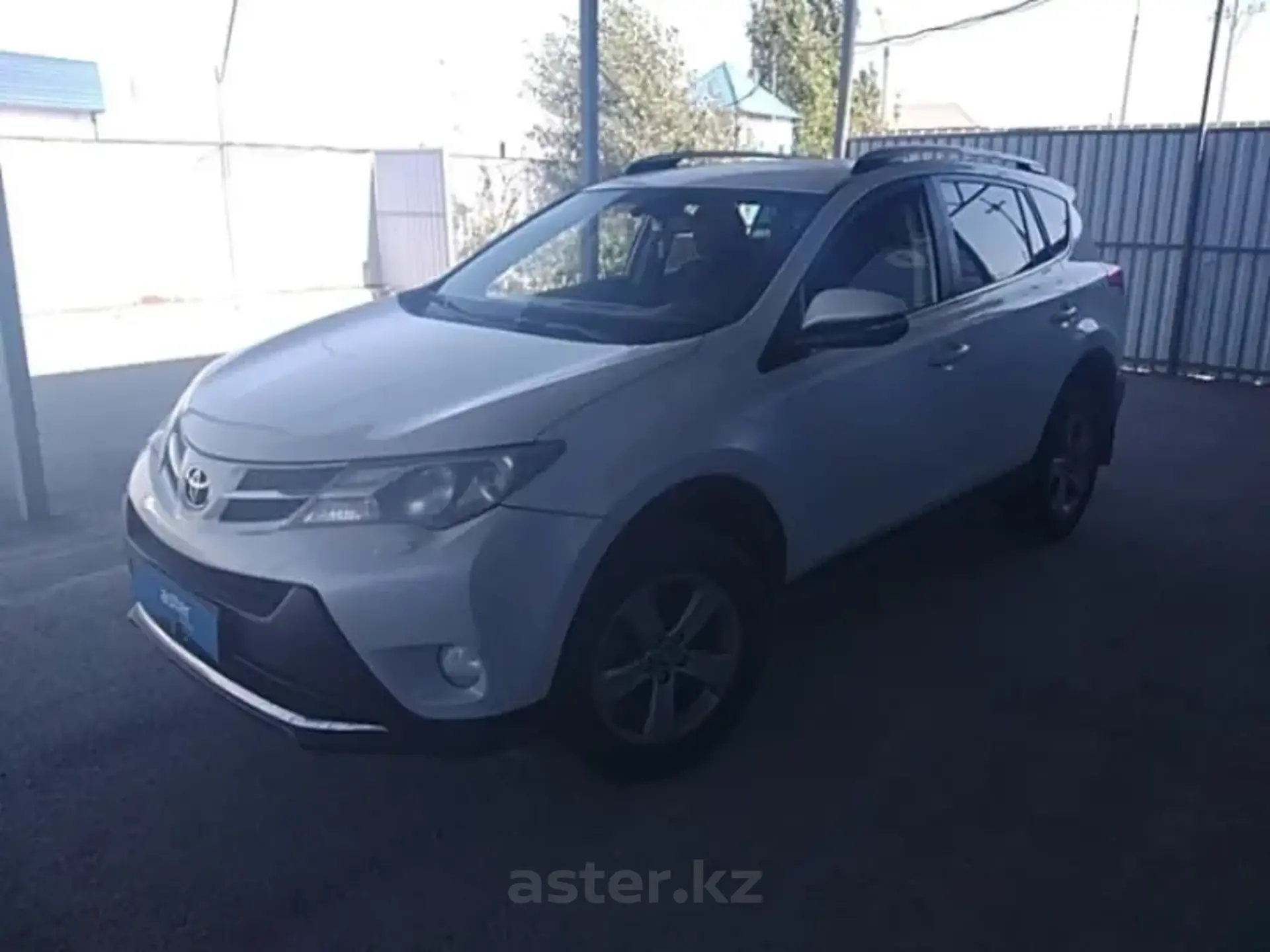 Toyota RAV4 2014