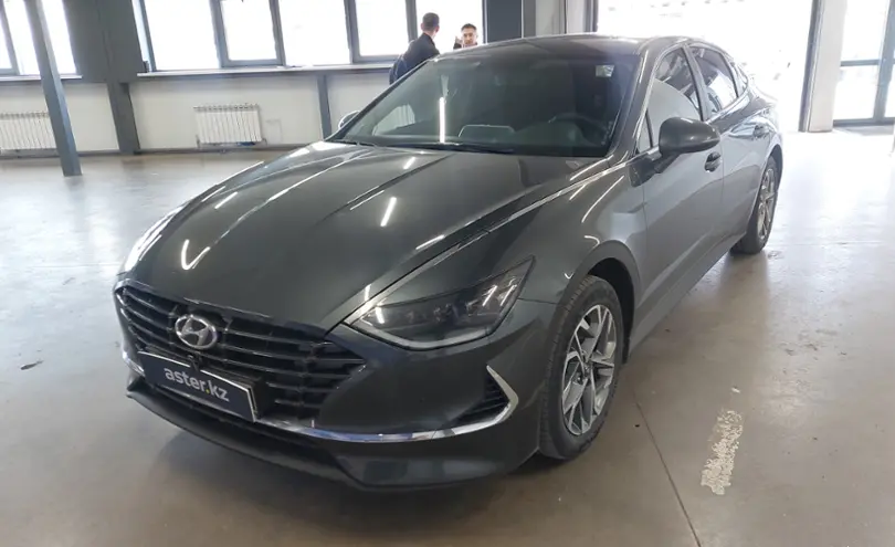 Hyundai Sonata 2022 года за 12 100 000 тг. в Астана