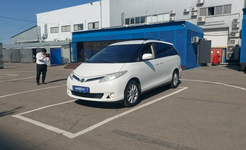 Toyota Previa 2014 года за 12 000 000 тг. в Алматы