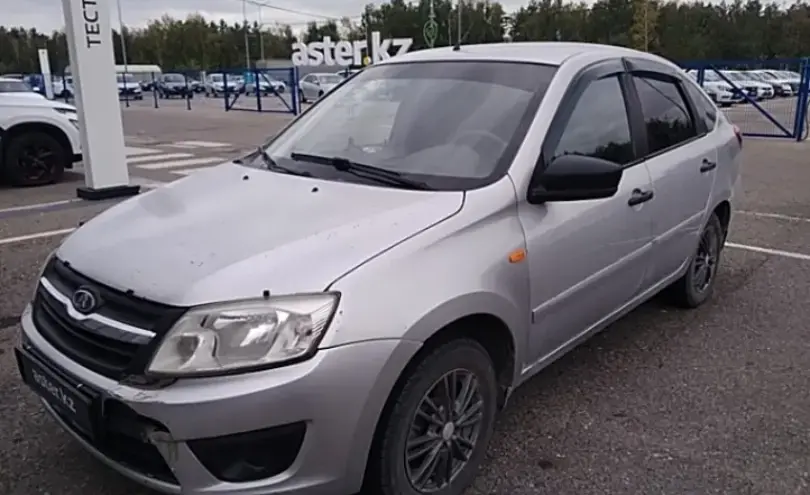 LADA (ВАЗ) Granta 2015 года за 2 500 000 тг. в Усть-Каменогорск