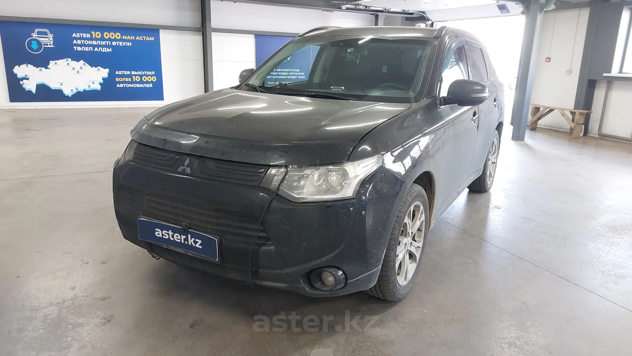 Mitsubishi Outlander 2013